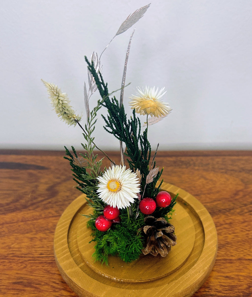 7" Art Festive Cloche