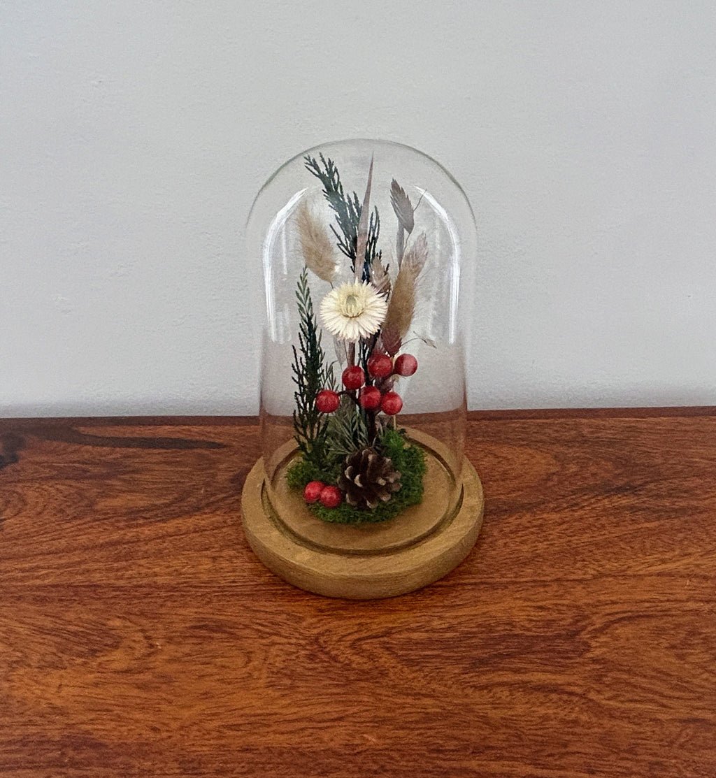7.5" Art Festive Cloche