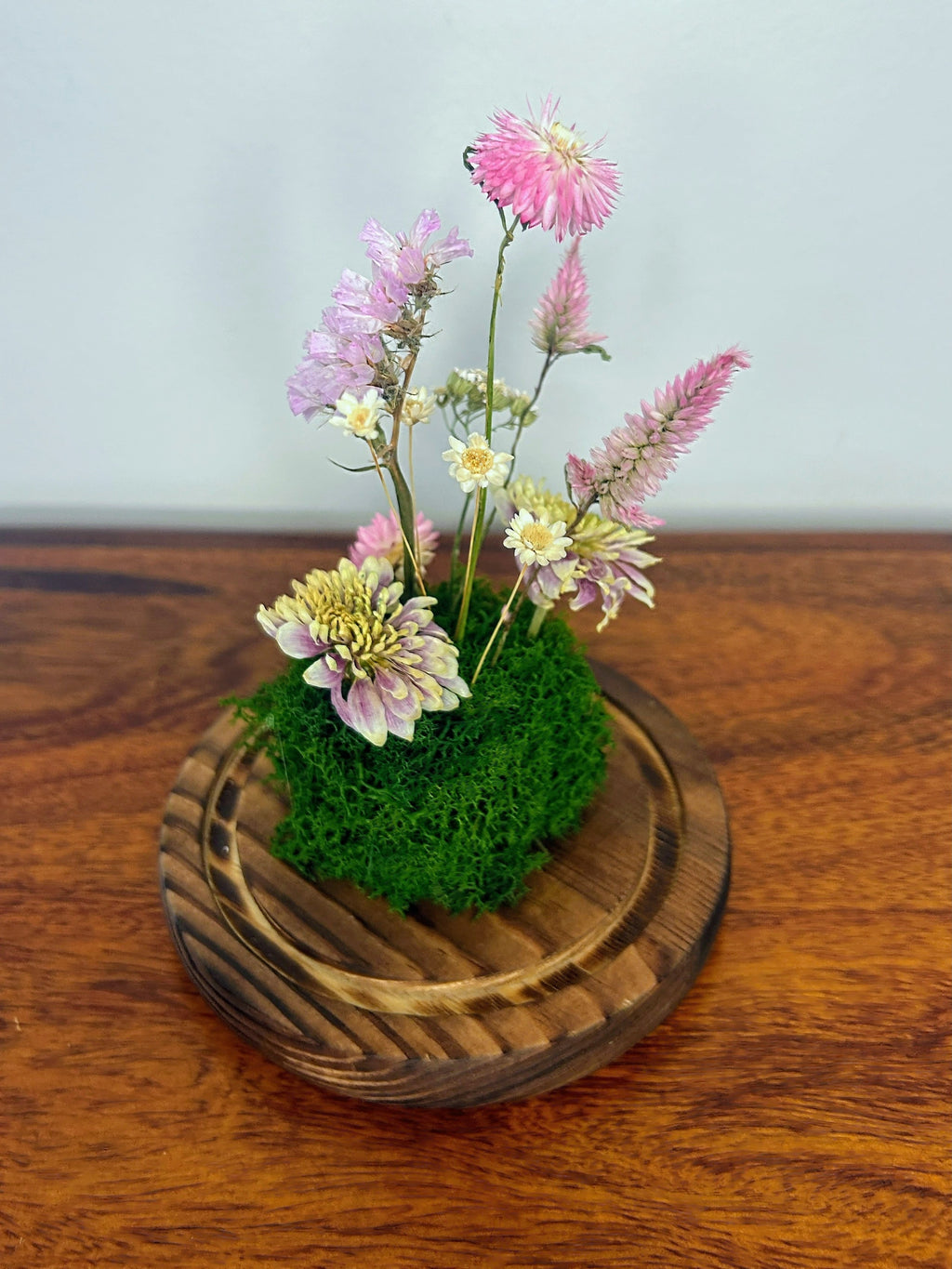 7.5" Pink Mix Cloche