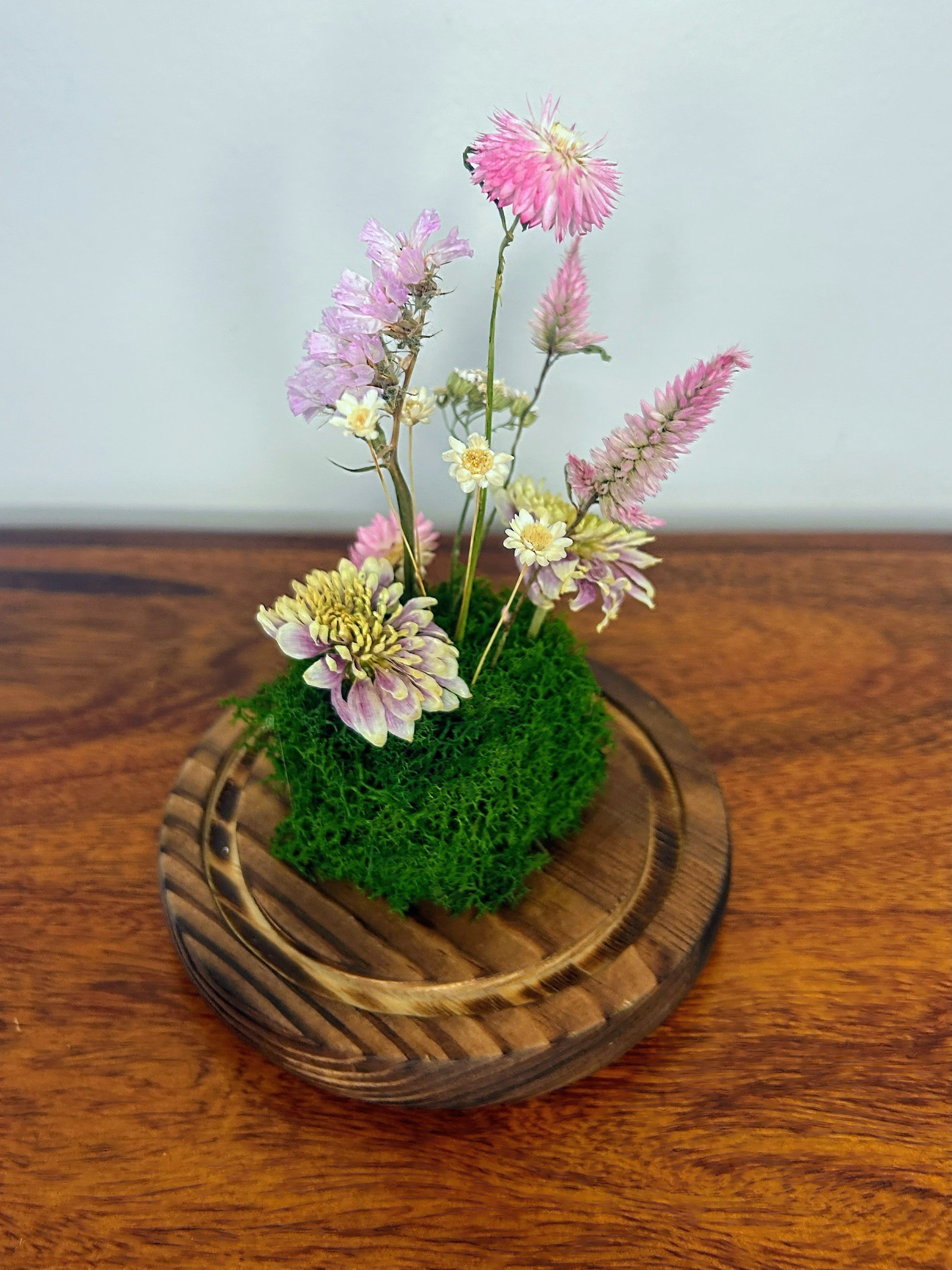 7.5" Pink Mix Cloche